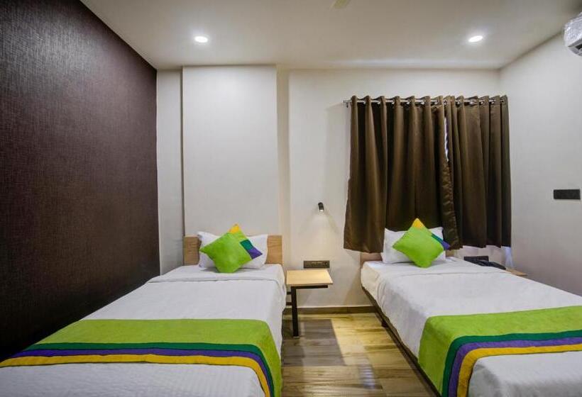اتاق استاندارد, Treebo Grand Lotus   3 Km From Textile Market