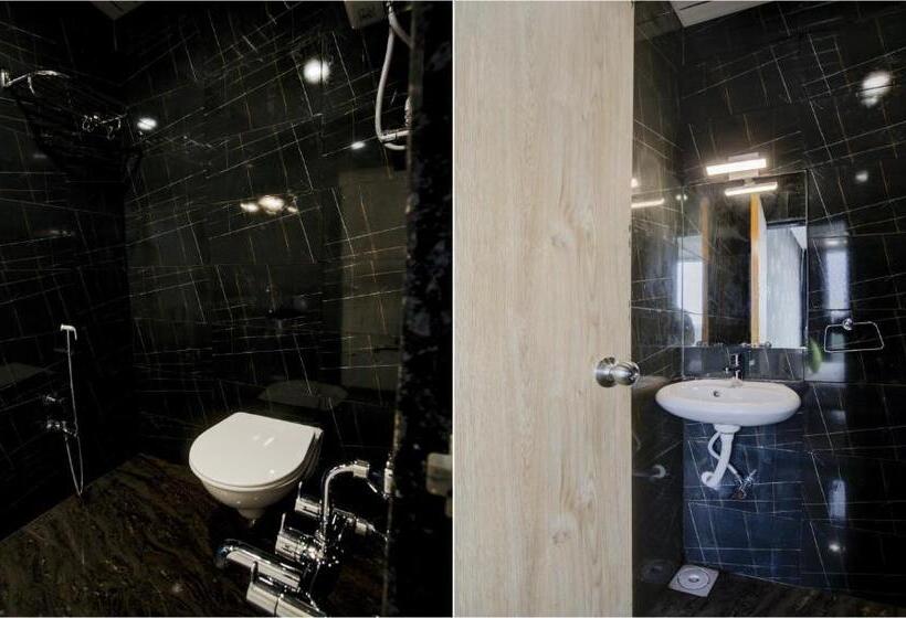 اتاق استاندارد, Treebo Grand Lotus   3 Km From Textile Market