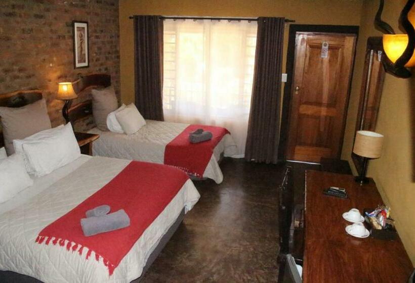 Семейный Номер, Ndlovu Lodge