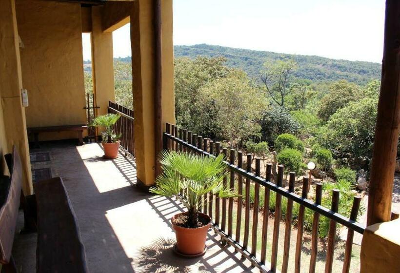 带按摩浴盆的套房, Ndlovu Lodge