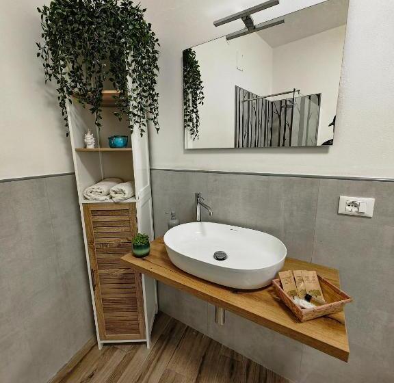 Номер Стандарт, Ament S B&b