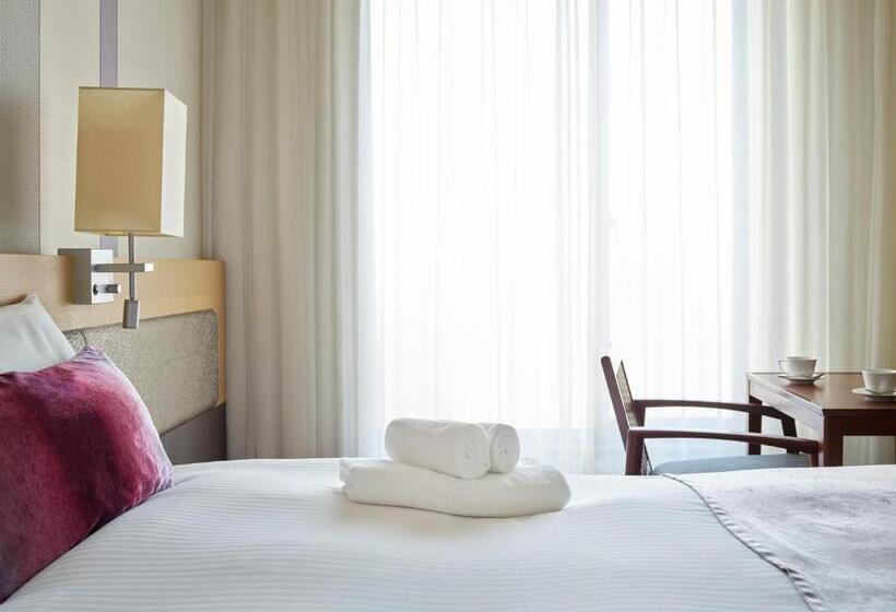 Номер Economy, Mitsui Garden Hotel Osaka Premier