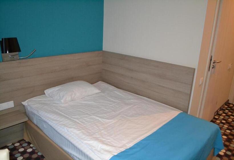 스탠다드 싱글 룸, Optima Rivne