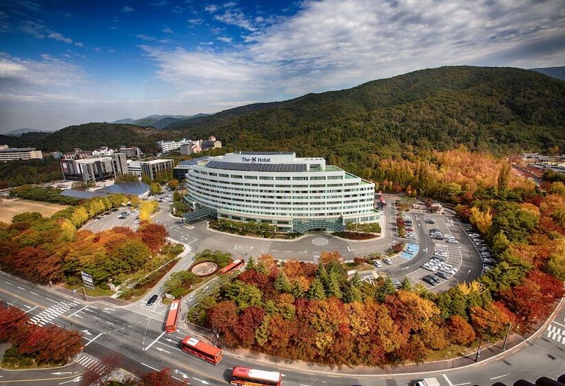 Номер Deluxe Вид на Горы, The K Hotel Gyeongju
