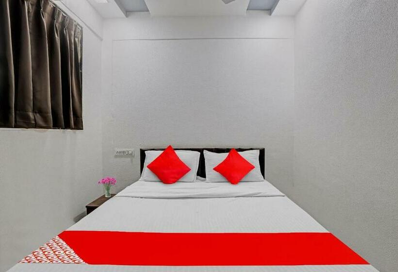 اتاق استاندارد, Oyo Flagship 80849  Royal Queen