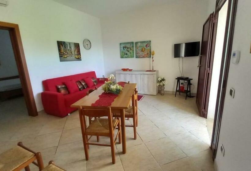 آپارتمان لوکس 1 خوابه, Casa Domenica