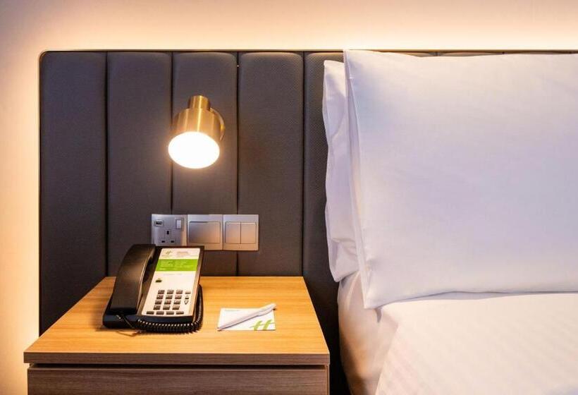 اتاق پرمیوم, Holiday Inn Sepang Airport By Ihg