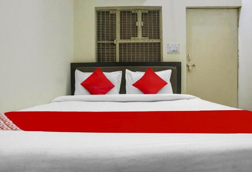 اتاق کلاسیک سه تخته, Flagship 805152 Golden Key Inn Narela