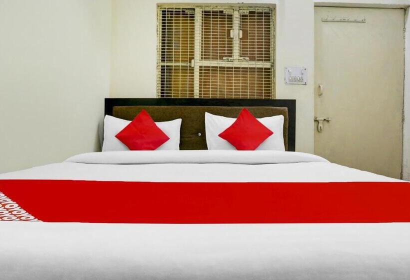 اتاق کلاسیک سه تخته, Flagship 805152 Golden Key Inn Narela