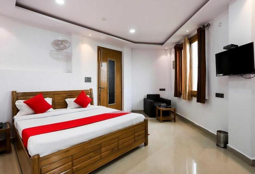 Трехместный Номер Классика, Flagship Shree Niketan Villa