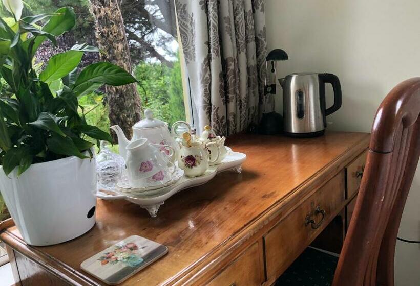 اتاق استاندارد, English Cherry Tree Manor