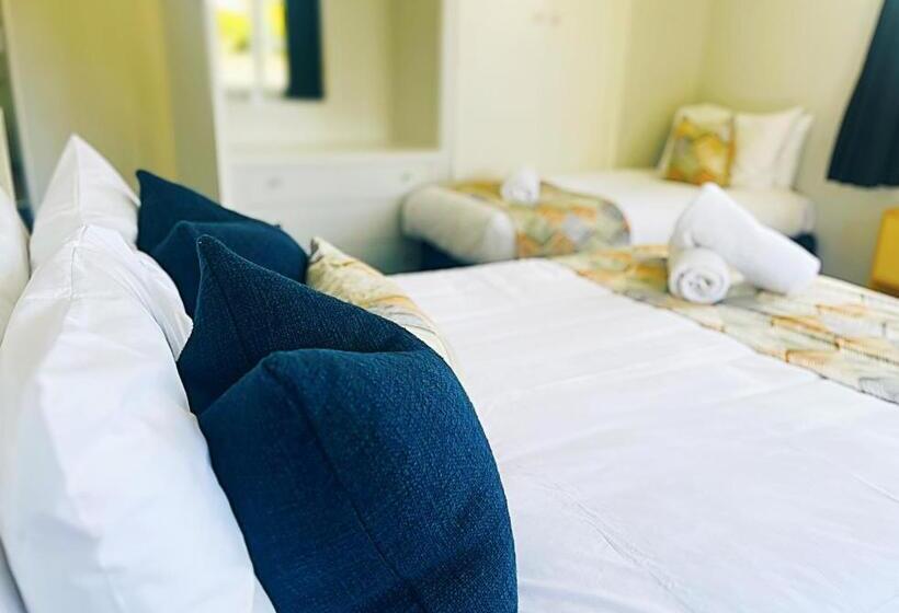 شقة غرفتين, Kurow Motel