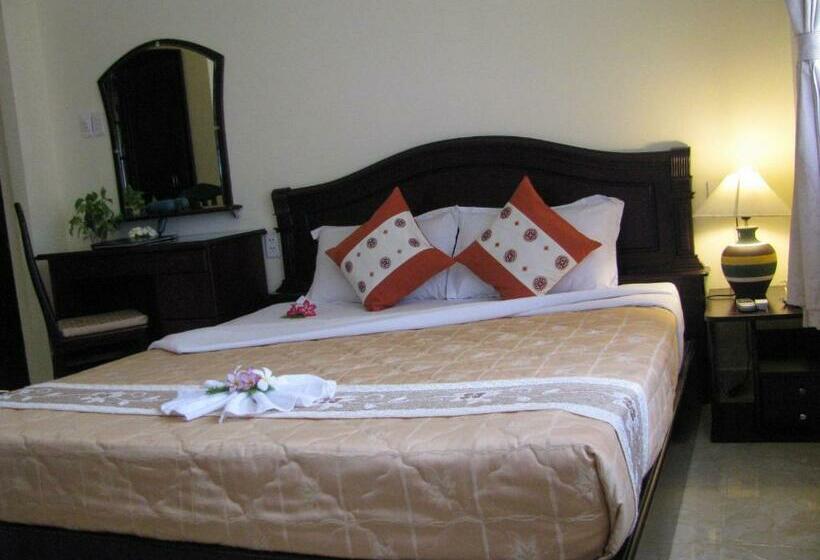 اتاق لوکس, Ocean Star Resort