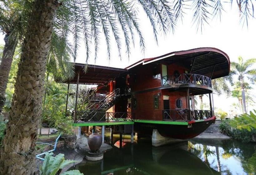 豪华湖景房, Kaengkrachan Boathouse Paradise Resort
