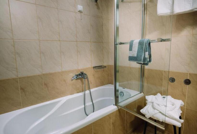 Трехместный Номер Superior, Aar Hotel & Spa Ioannina