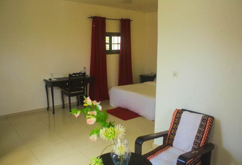 بانگلوی استاندارد, Residence Madiba