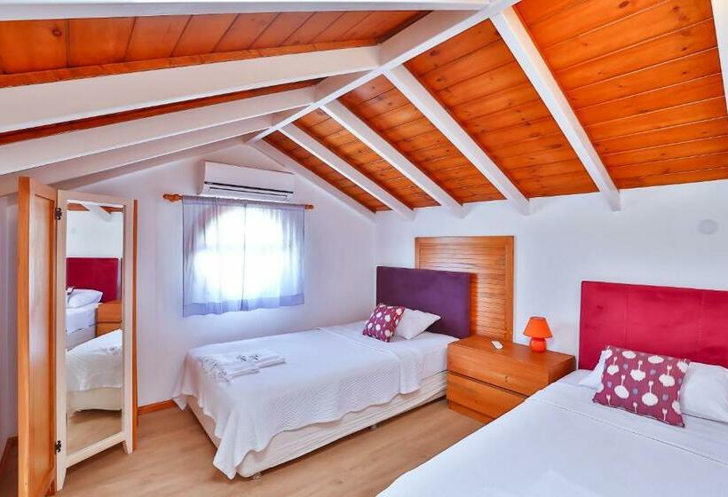3 Bedroom Duplex Apartment, çınarlar Apart Hotel Kaş
