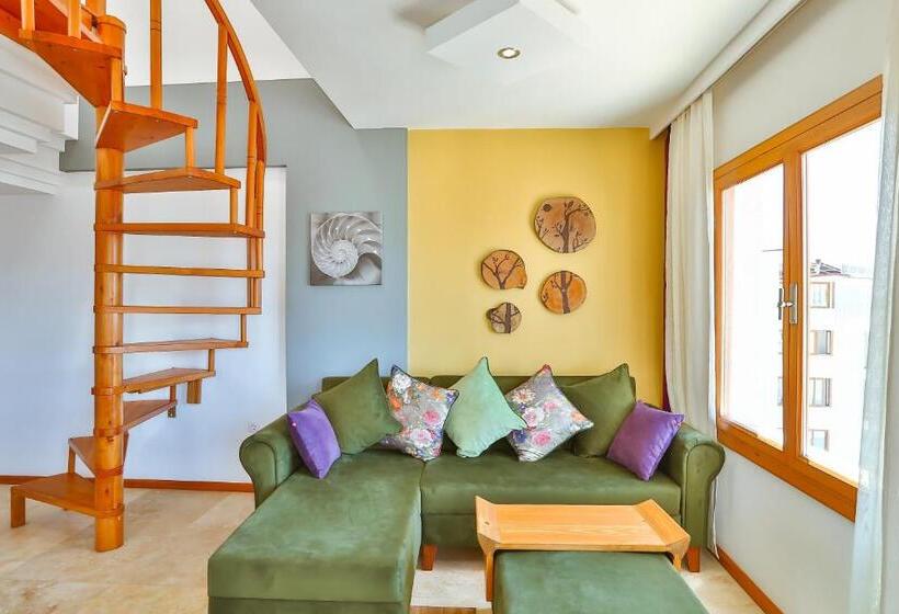 , çınarlar Apart Hotel Kaş