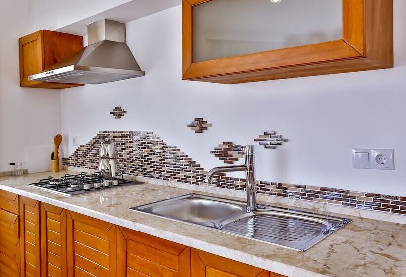 آپارتمان راحتی 1 خوابه, çınarlar Apart Hotel Kaş