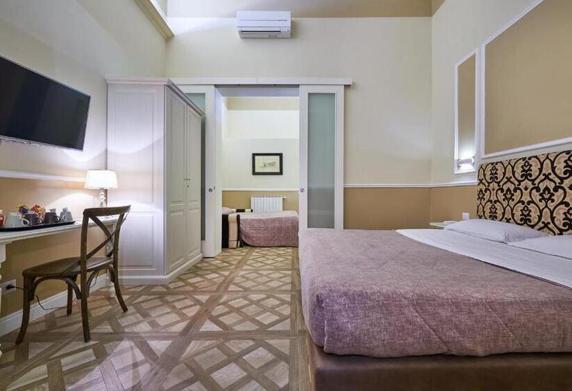 اتاق خانوادگی, B&b Le Stanze Del Duomo