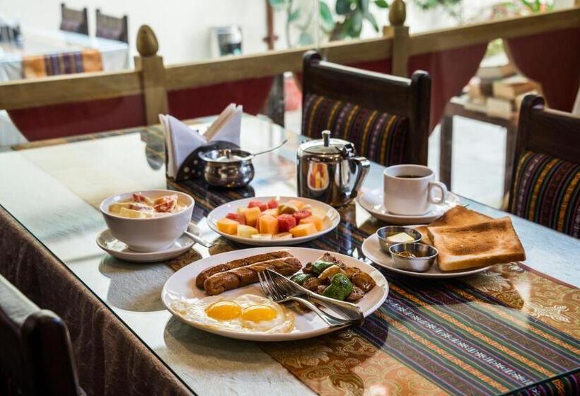 اتاق لوکس, Yambu Kathmandu