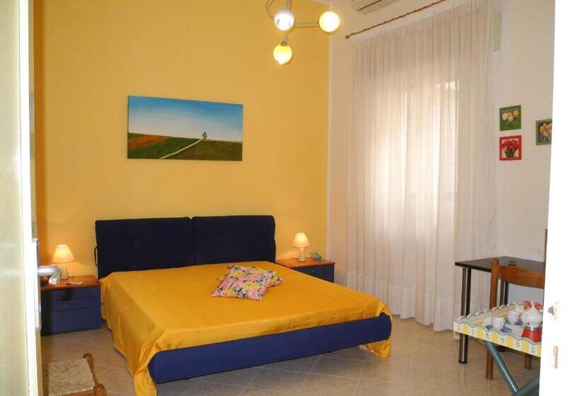 Номер Стандарт, Casa Melone Giallo