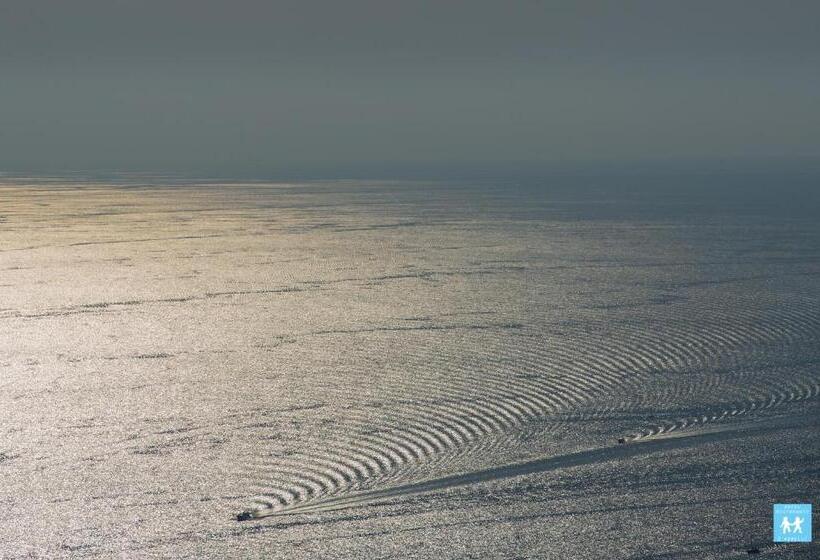 Triple Room Sea View, Due Gemelli