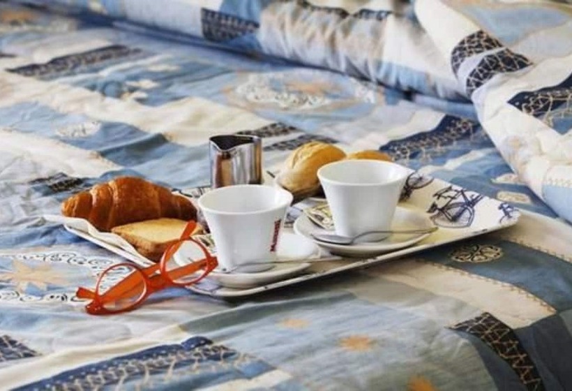 Triple Room Sea View, Due Gemelli