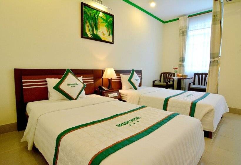 Superior Triple Room, Green