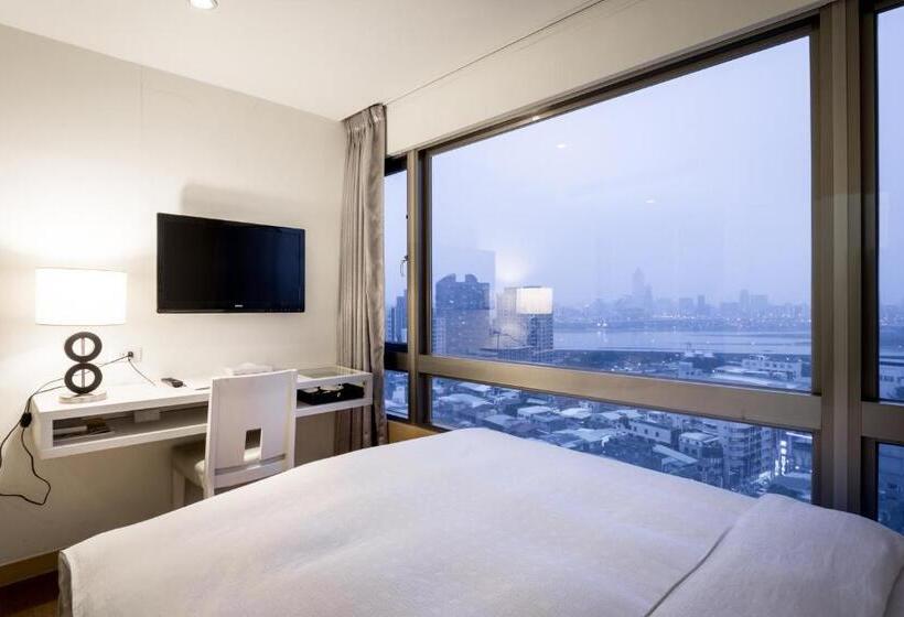 اتاق استاندارد با چشم‌انداز رودخانه, Wemeet Hotel Taipei