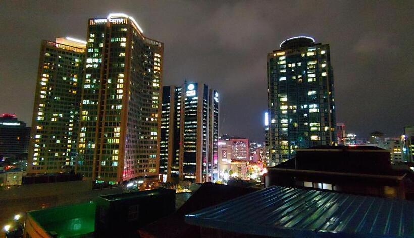 اتاق استاندارد یک نفره, 1012 House Namsan 외국인전용