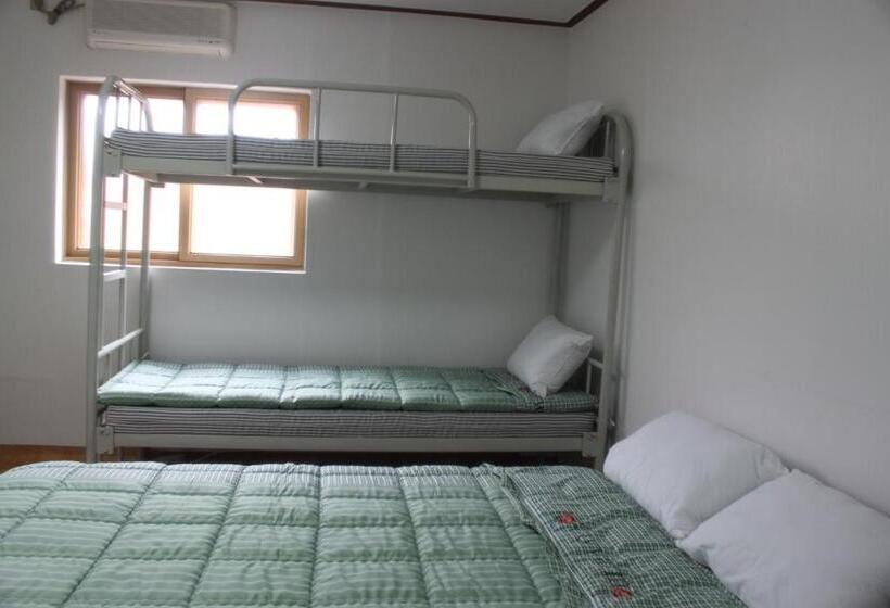 اتاق سوپریور خانوادگی, Dongdaemun Guesthouse