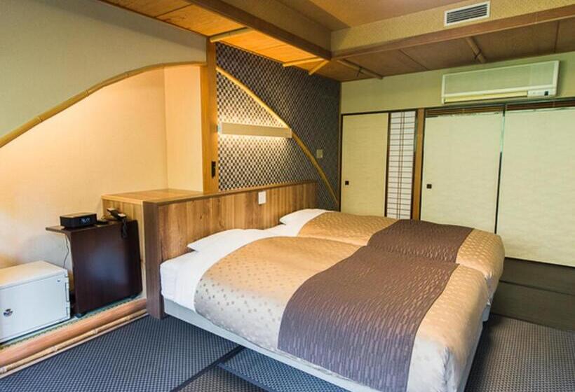 Номер Superior, Livemax Resort Shizuoka Amagiyugashima