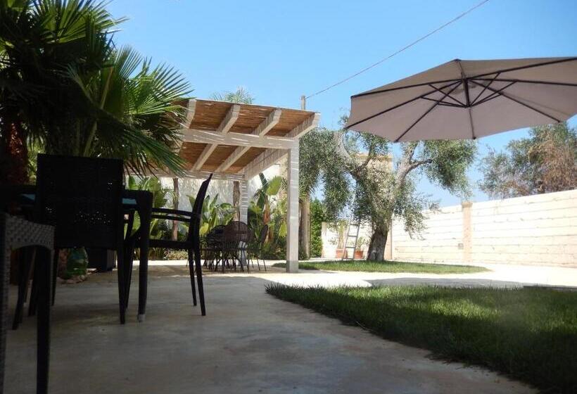 Standard room with outdoor bath, Villa Casole Short Lets