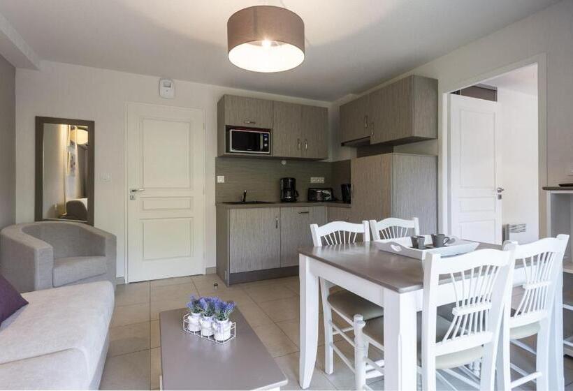 Апартаменты 2 Спальни, Residhotel Résidence Pont Du Gard