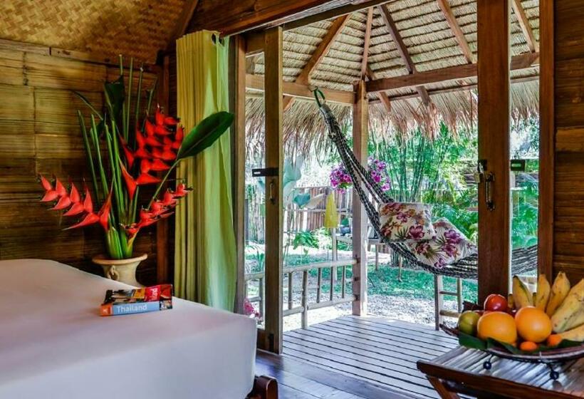 Хижина, Pai Village Boutique Resort