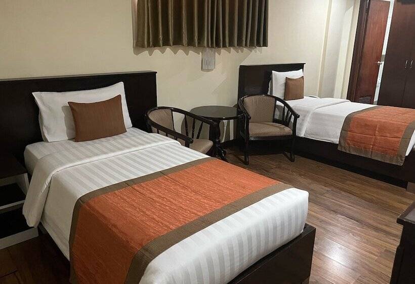 اتاق لوکس, Subic Residencias