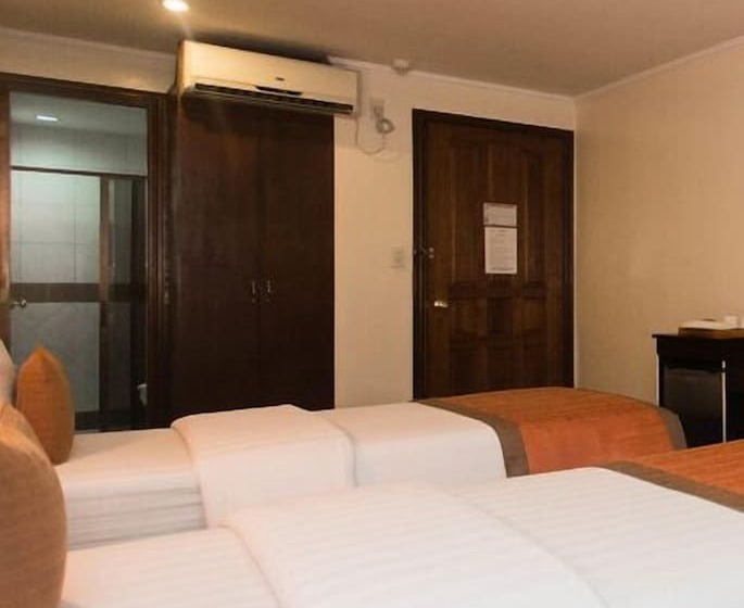 اتاق لوکس, Subic Residencias