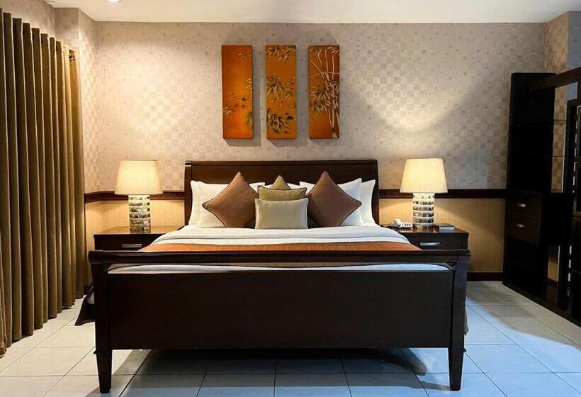 سوییت خانوادگی, Subic Residencias