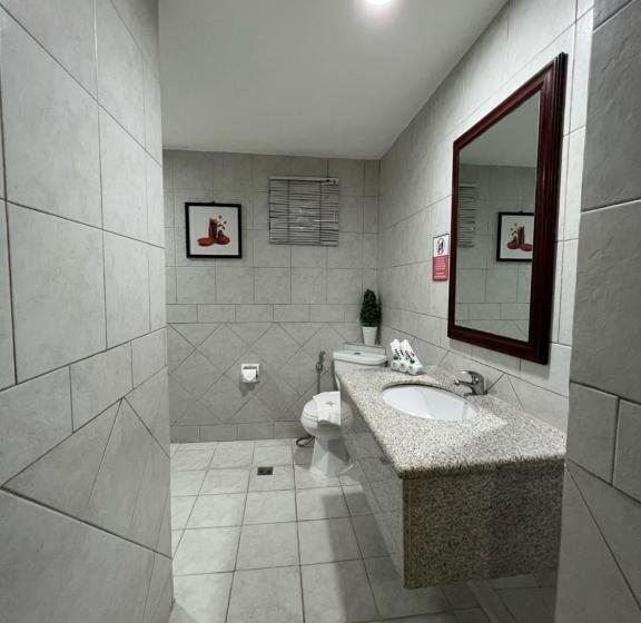 سوییت جونیور, Subic Residencias