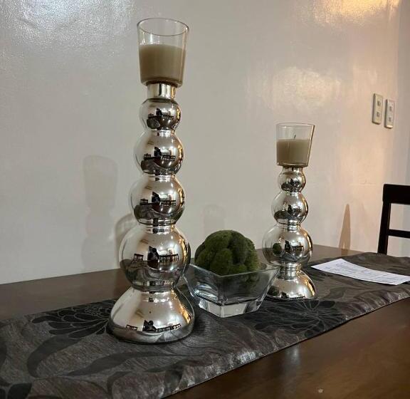سوییت لوکس, Subic Residencias