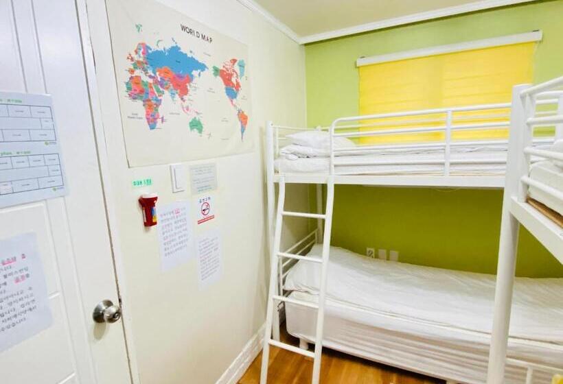 חדר משפחתי, Aroha Guesthouse Seoul Station