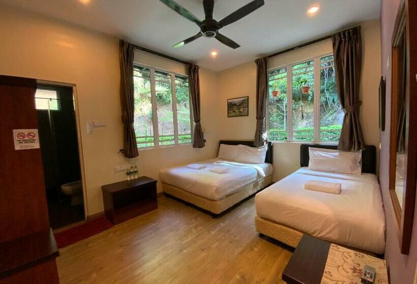 اتاق استاندارد سه نفره, Arundina Cameron Highlands
