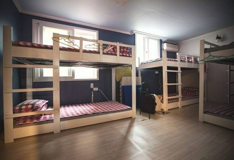 تختخواب در اتاق مشترک, Suncheon Guesthouse Nreem