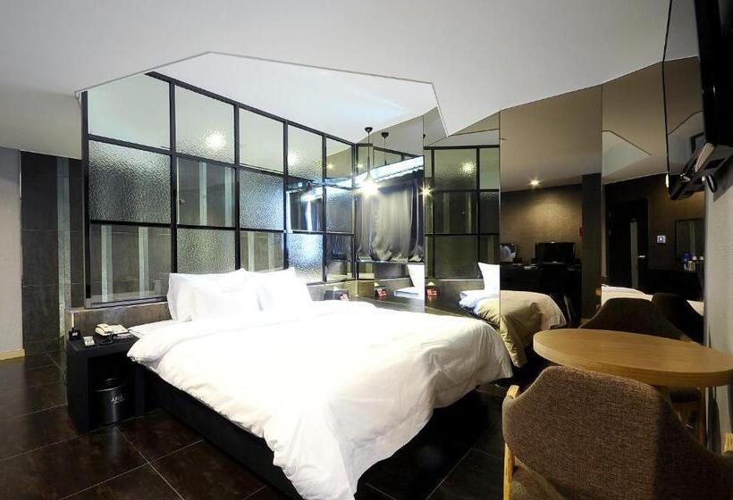 Люкс, Boutique Hotel Aria Nampo