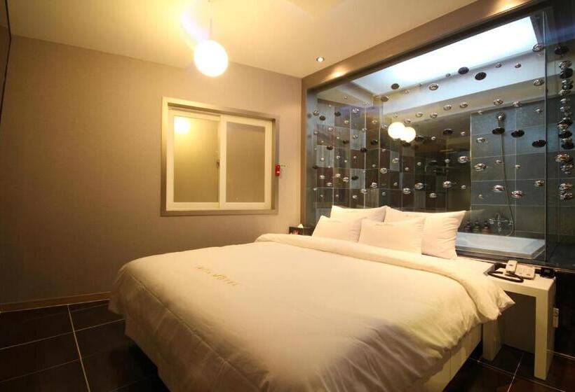 Люкс, Boutique Hotel Aria Nampo