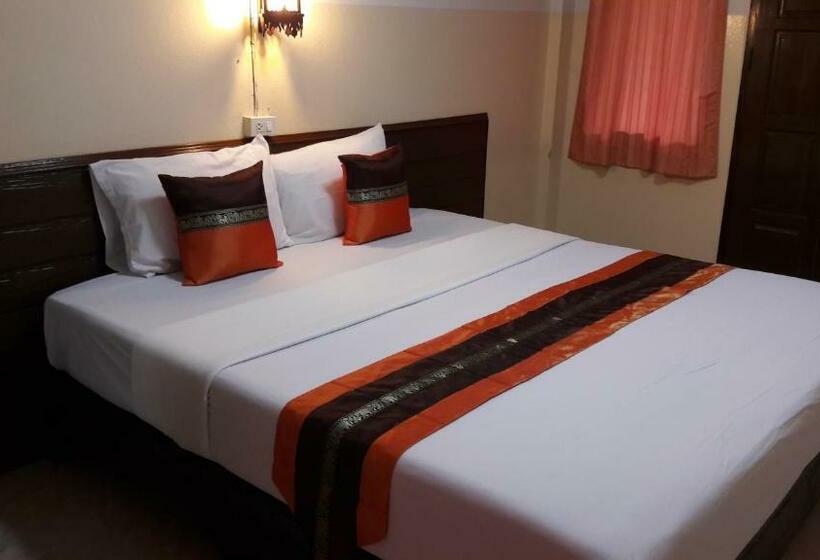 Номер Стандарт, Lanna Thai Guesthouse