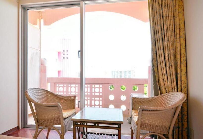 Номер Стандарт, Marine Lodge Marea