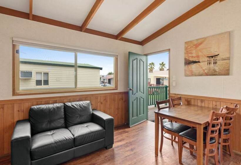 کابین, Discovery Parks  Adelaide Beachfront