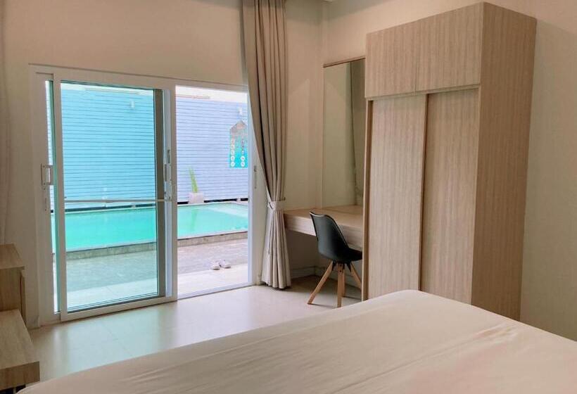 اتاق استاندارد با چشم‌انداز استخر, Baanfah Resort Samui